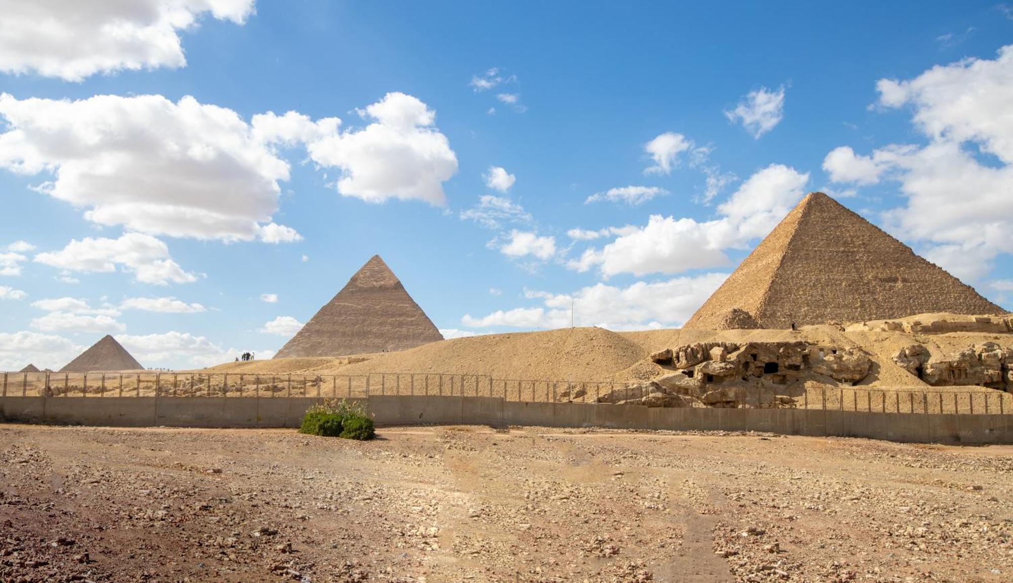 Soul Pyramids View Hotell Kafret el-Gabal Exteriör bild