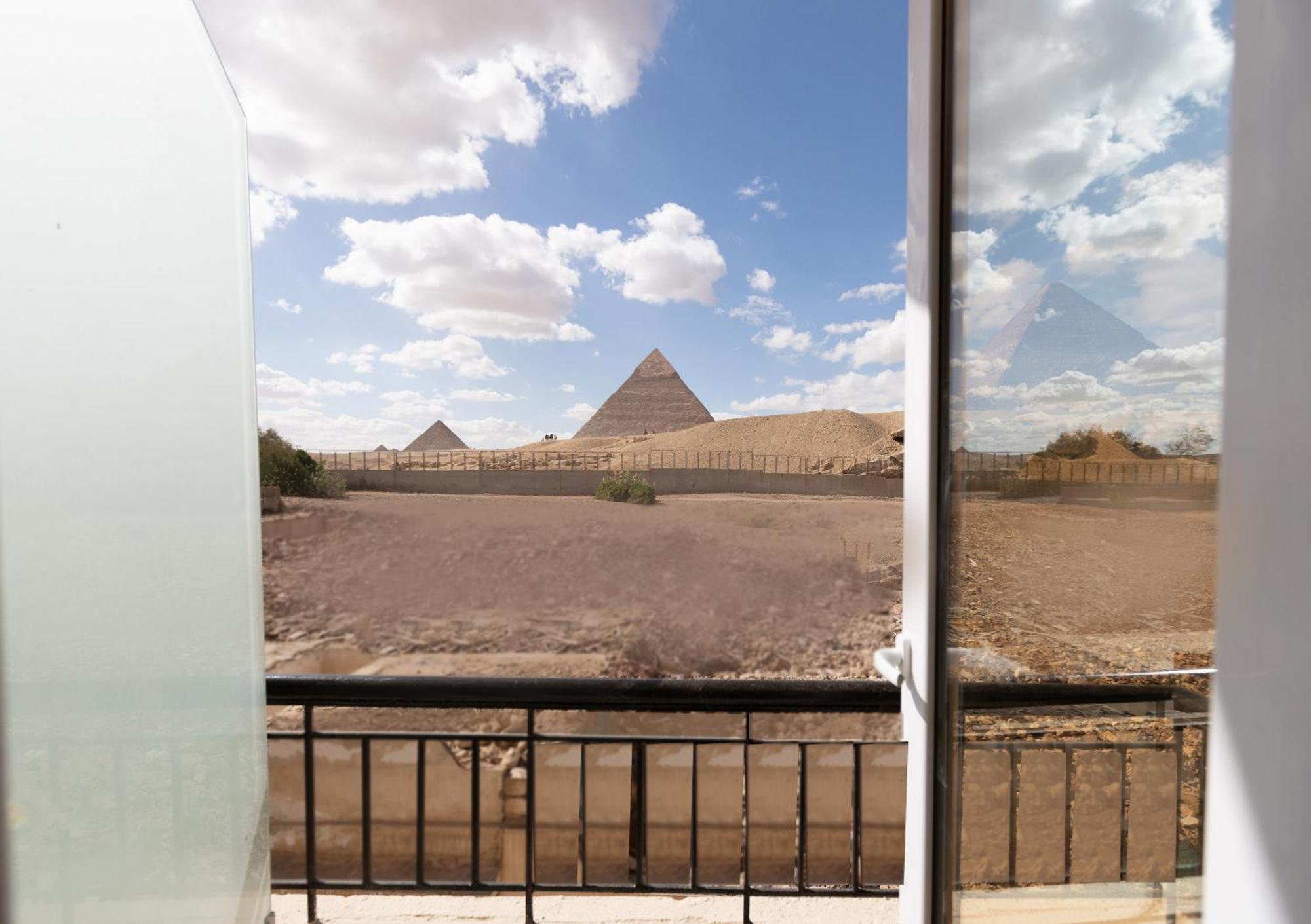 Soul Pyramids View Hotell Kafret el-Gabal Exteriör bild