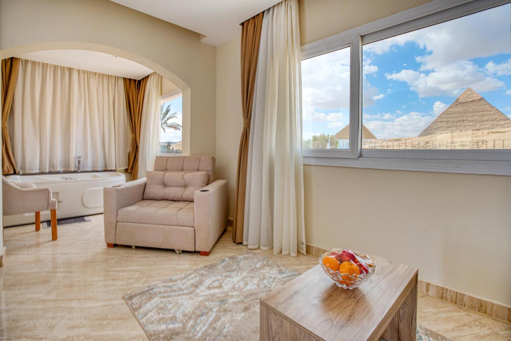 Soul Pyramids View Hotell Kafret el-Gabal Exteriör bild