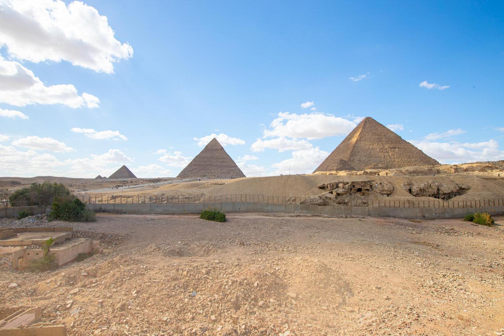 Soul Pyramids View Hotell Kafret el-Gabal Exteriör bild