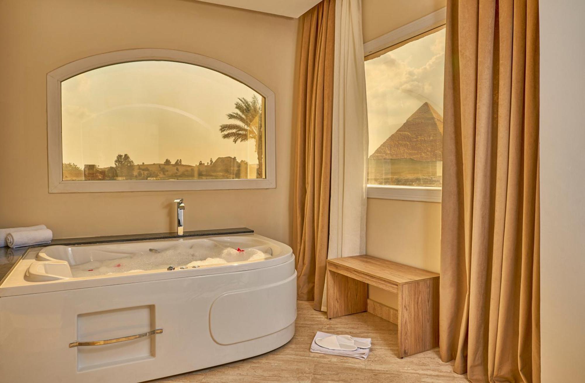 Soul Pyramids View Hotell Kafret el-Gabal Exteriör bild